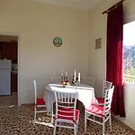 O'gera Greek House In The Mountains Casa de Férias