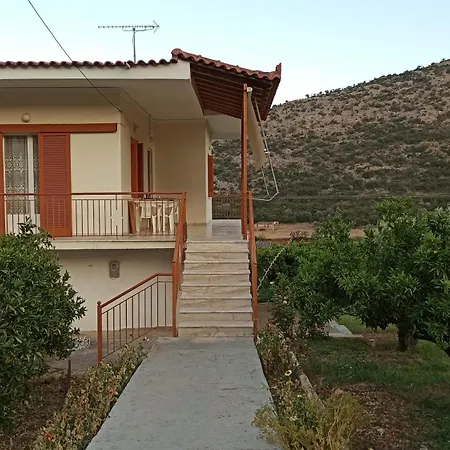 Vakantiehuis O'gera Greek House In The Mountains *