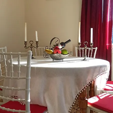 O'gera Greek House In The Mountains *