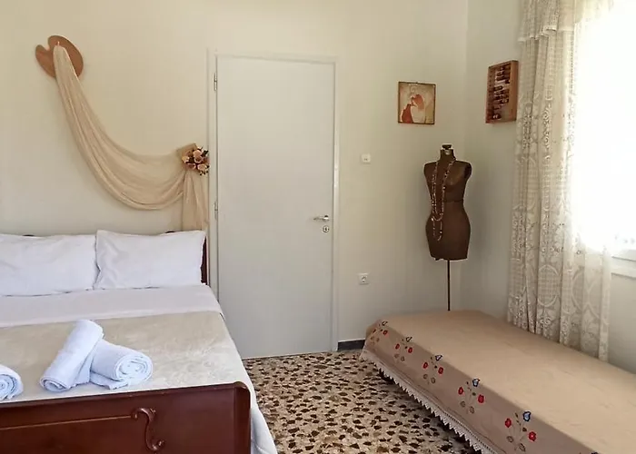 Nyaraló O'gera Greek House In The Mountains