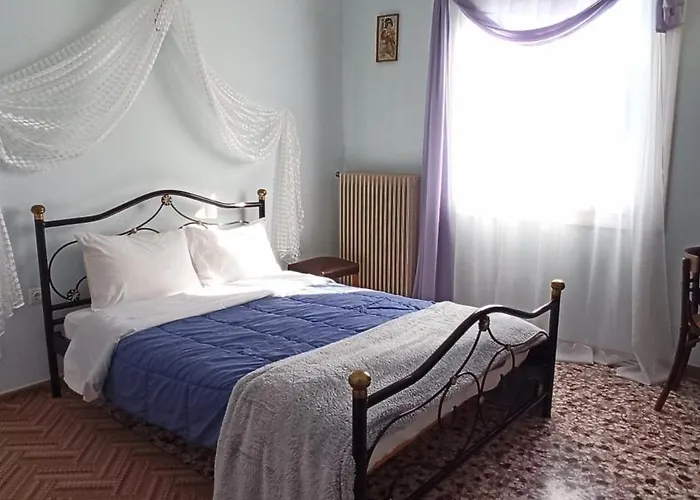 Nyaraló O'gera Greek House In The Mountains