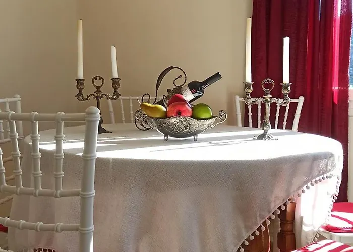 O'gera Greek House In The Mountains *